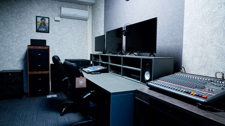 سالن نمایش آوین - 01