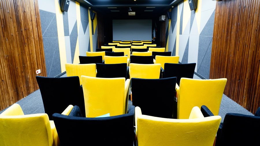 سالن نمایش آوین - 03